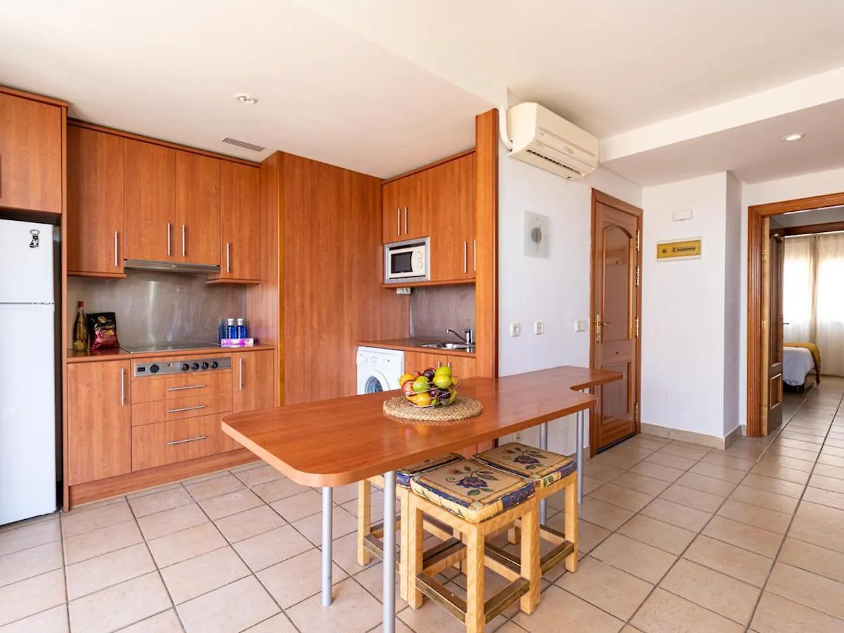 Apartamento con terraza y piscina a 500m Playa de Esquinzo