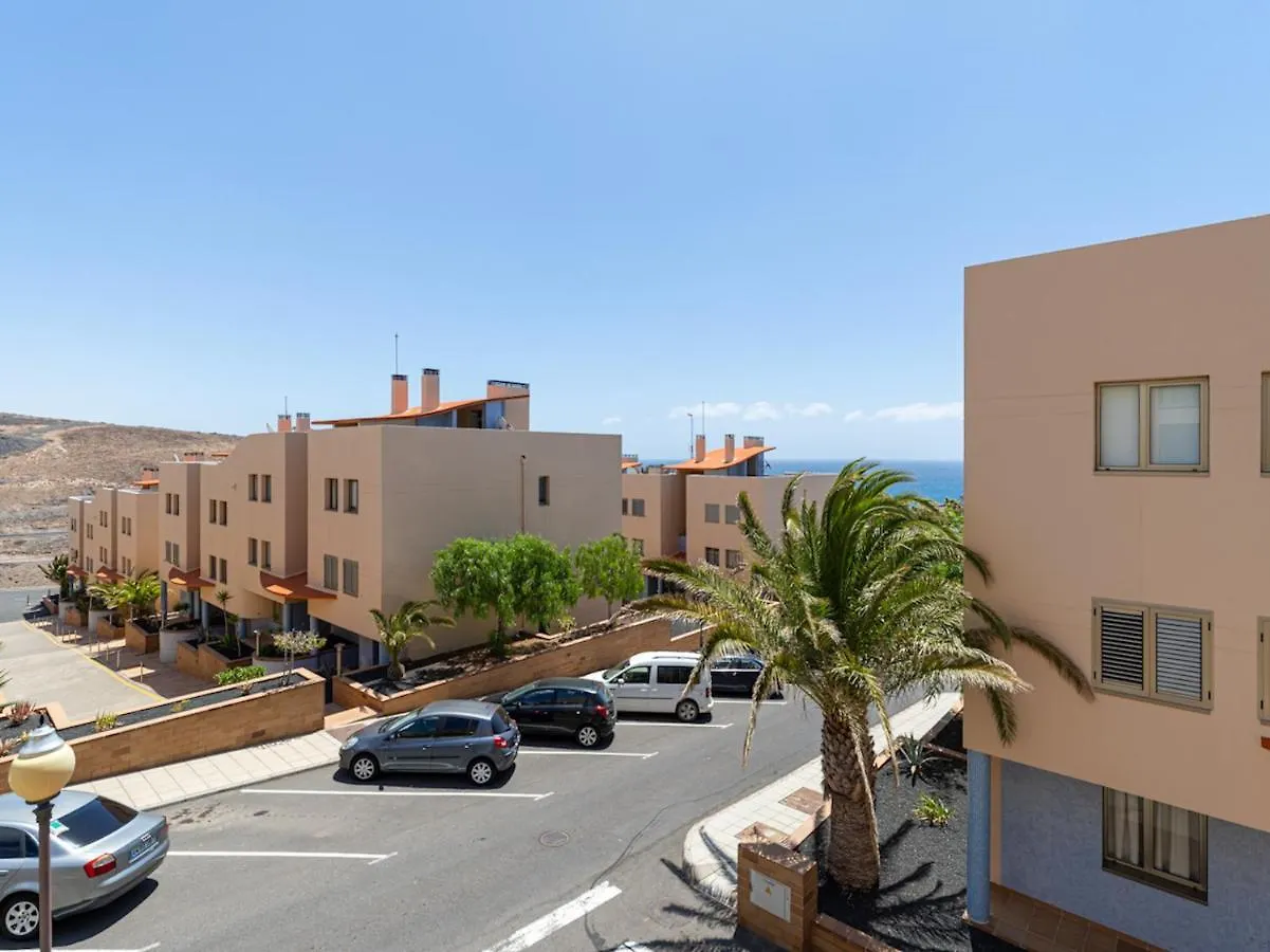 Apartamento con terraza y piscina a 500m Playa de Esquinzo 0*, Pájara España